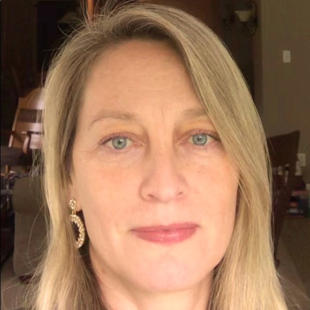 Meet your Posher, Maribeth